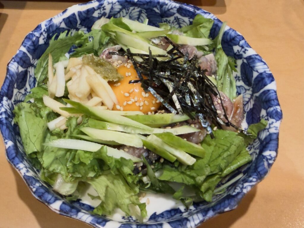 だるまやのいわしのユッケ