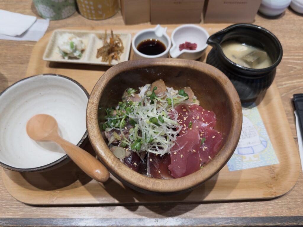 まぐろの丼のランチ